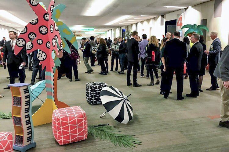 The crowd mixes and mingles at Accelerate 2020.